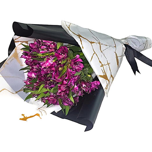 Majestueux 9 lys du Pérou