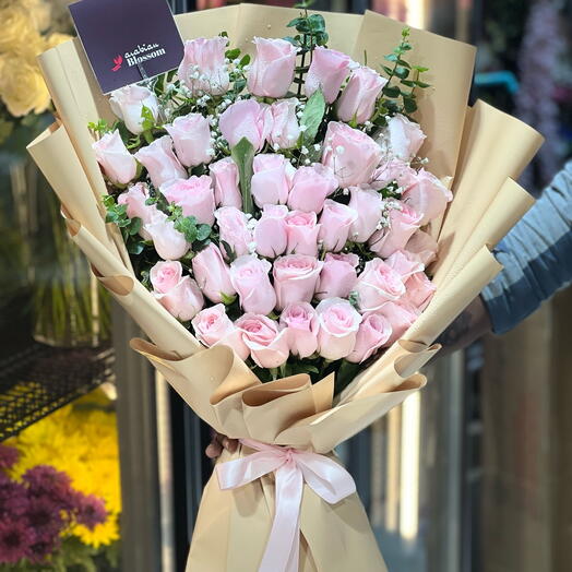 Ramo de 50 rosas rosadas