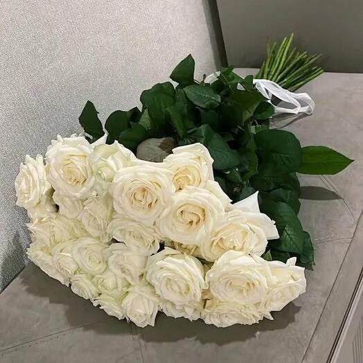 Букет из 30 белых роз без упаковки