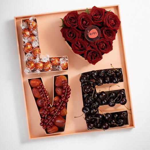 Л-Ю-Б-О-ВЬ   Красная Романтическая Версия