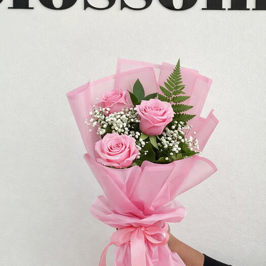 3 Romantic pink Roses Bouquet