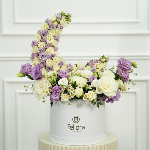 Коробка-сюрприз с цветами к Иду  7635