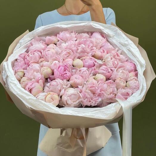 Bouquet of 51 pcs pink peonies