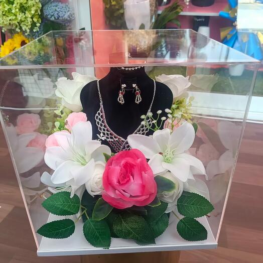 Акриловая шкатулка для украшений