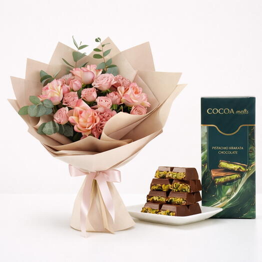 Pink Roses kunafah Cocolate Gift Set