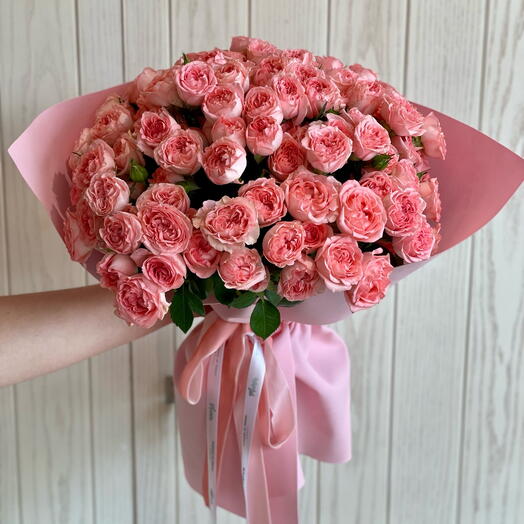 Садовые спрей-розы Жюльетта