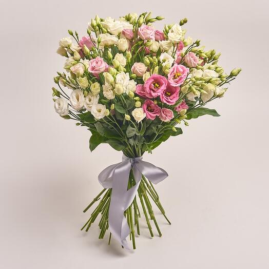 Стильный букет из эустом