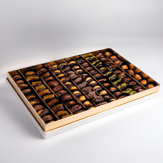 Al Saray большая коробка фаршированных фиников