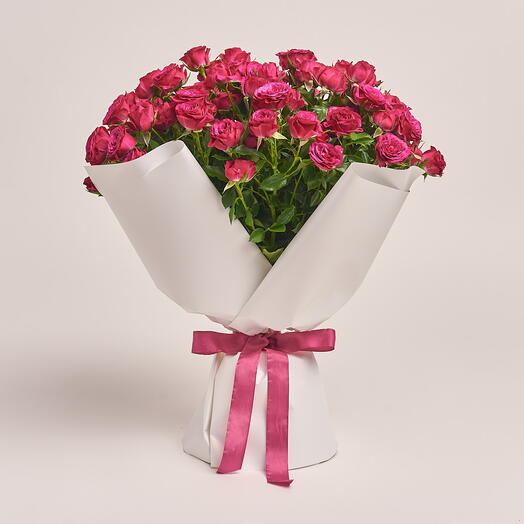 Magenta- 51 hot  pink spray rose Bouquet