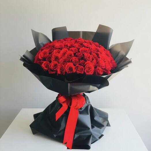 Luxury 101 Red Roses