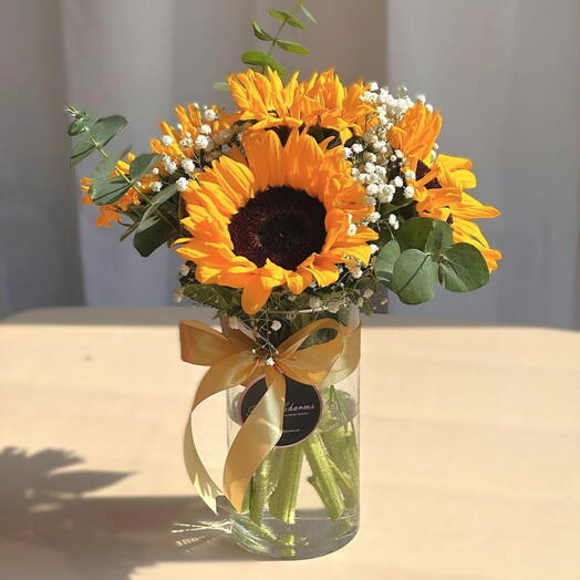Golden Joy – 5 Sunflowers