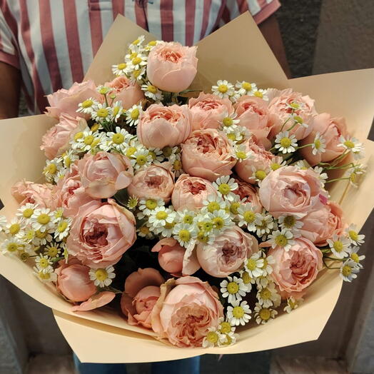 Julietta and Daisies Bouquet