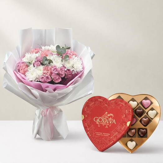 Ramo Pastel Grande con Corazón de Chocolate Godiva