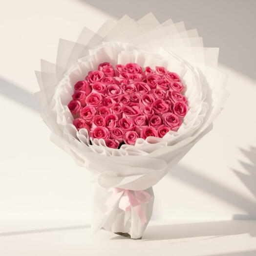 Букет из 50 румяных роз