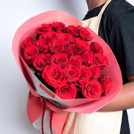 25 Red Roses Bouquet-1409