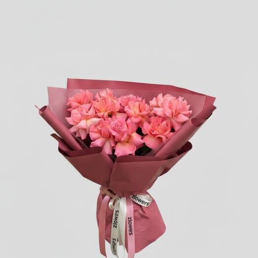 11 revival pink rose bouquet