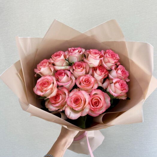 Rose radiance bouquet