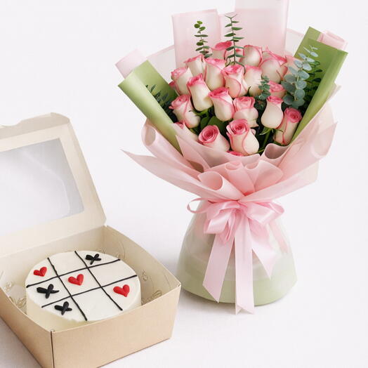 Подарочный набор «Сладкий цветок: торт в бенто»