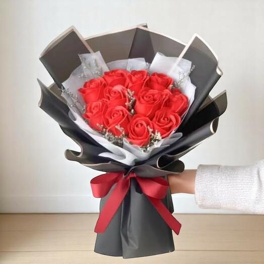 Букет из 11 красных роз