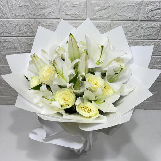 Lily N Roses Bouquet