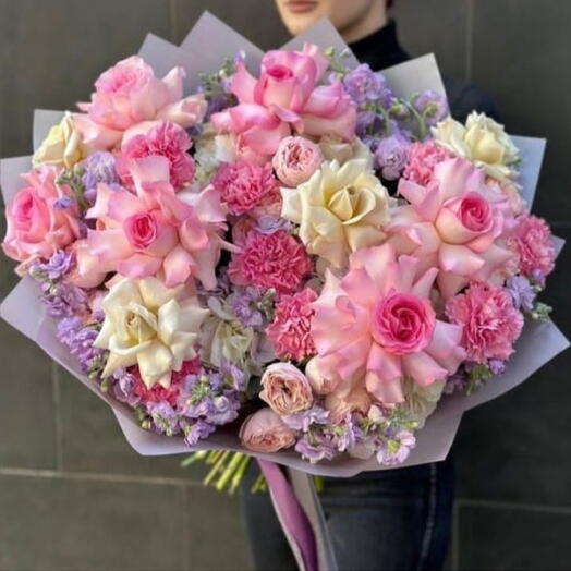 French Rose Bouquet 995
