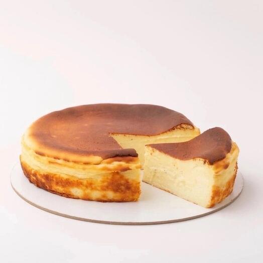 San Sebastian Cake whole