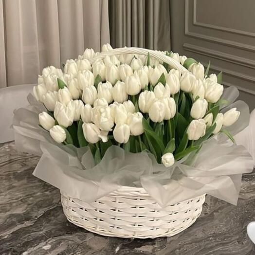 Корзина «Белое очарование»