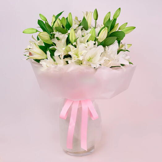 Hopebringer – 30 белых лилий в белой упаковке | роскошный белый букет | подарок на день рождения | цветы на годовщину | премиальный букет