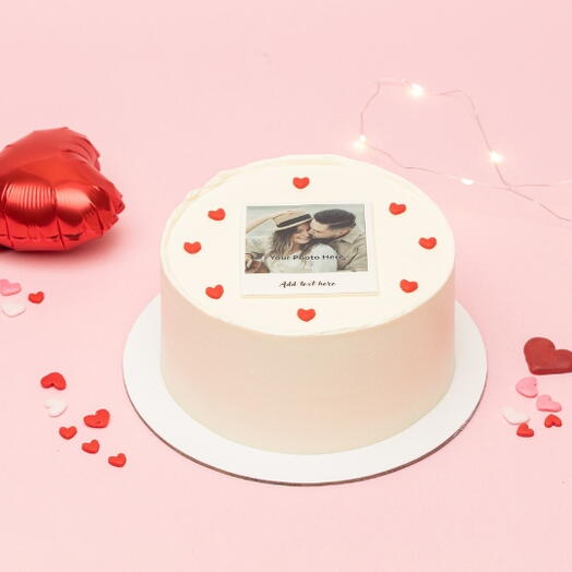 Polaroid Valentines Cake (serves 6-7)
