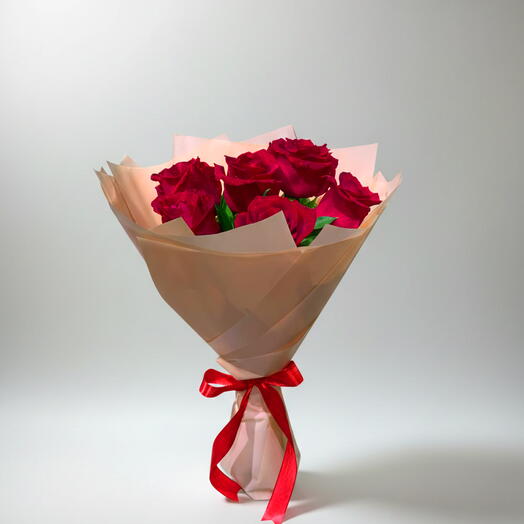 Букет Sweet Valentine из красных роз | 6 красных роз | Романтический цветочный подарок ОАЭ