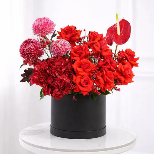 Багровый Величие Чёрный