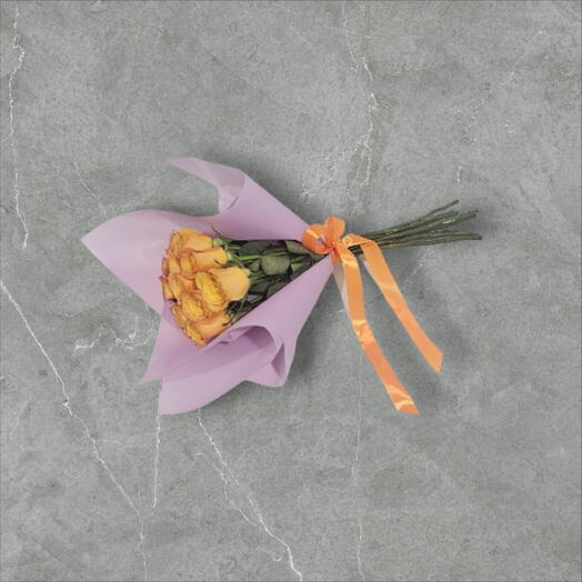 Букет из 11 оранжевых роз