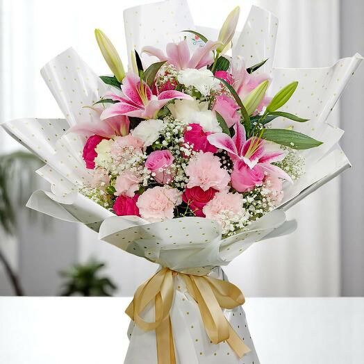 One side bouquet mix roses