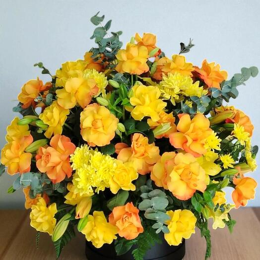 Sunkissed Roses  Roses  Lilies   Chrysanthemum Box;