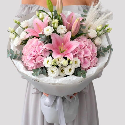 Miss World _ Ramo de lujo especial del florista para aniversario o cumpleaños