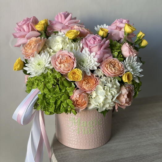 Blush Harmony - Arrangement de fleurs colorées