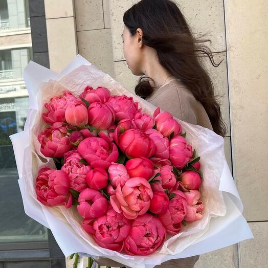 Bouquet of coral peonies
