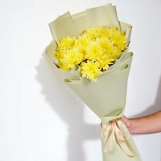 Букет из 5 жёлтых хризантем