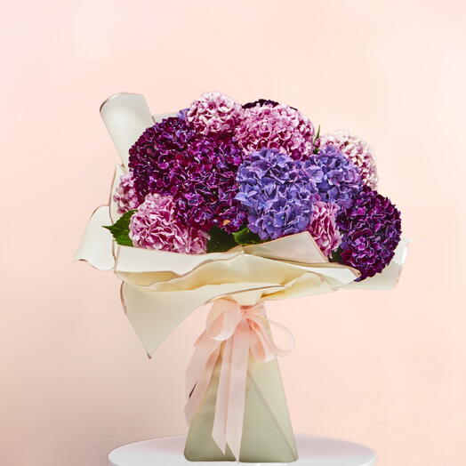 SPARK-LICIOUS PINK HYDRANGEA BOUQUET