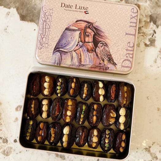 Премиум Меджул с орехами