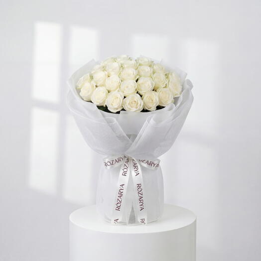 Премиальные белые розы: Жемчужное сияние