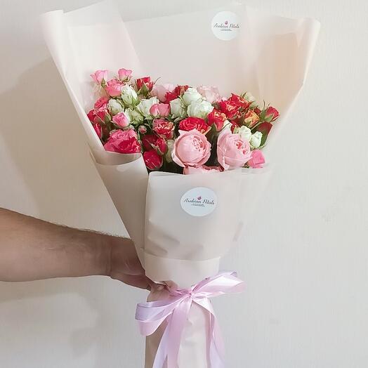 15 Mix Spray Roses Bouquet