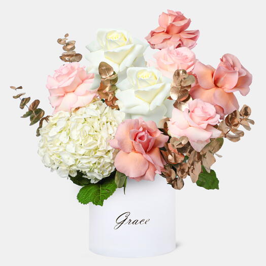 Элегантная слоновая кость в средней коробке