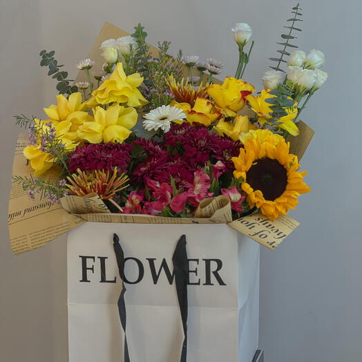 Well soon bag flowers