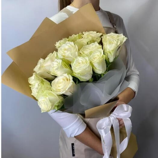 15 Elegant Cream white Rose Bouquet