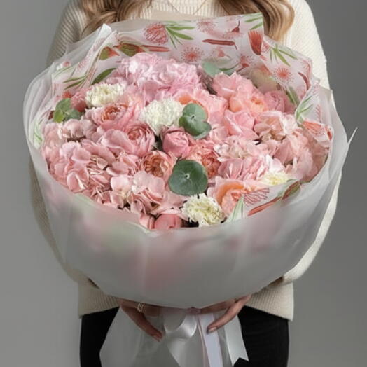 Hydrangea N Juliet Spray Roses Bouquet