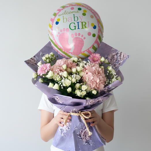 👶🏻👑 Добро пожаловать, Принцесса! Самый элегантный букет из розовых и белых роз + воздушный шар для малышки! NewBaby LuxuryFlowers