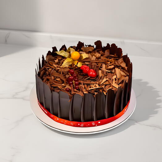 Classic Black Forest Cake | Fresh Cream, Cherries   Chocolate Flakes | Dubai Cakes Online
