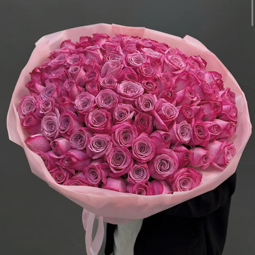 Blush Royale премиум-букет розовых роз