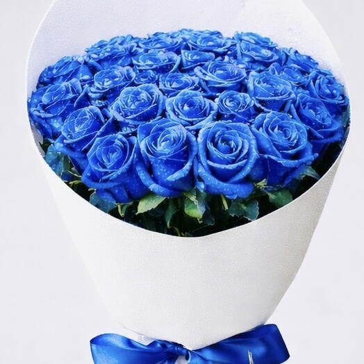 Midnight Elegance 31 – Dark Blue Roses in Black Wrap